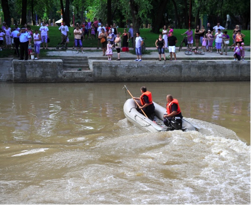 Alertă la Timișoara: o persoană s-a înecat în Bega