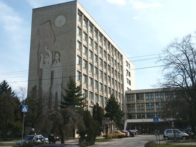 Accidentally front it can Universitatea de Vest Timișoara a deschis centre de înscriere în noul an  universitar în mai multe județe