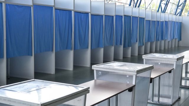 AEP a stabilit datele alegerilor prezidenţiale: 10 şi 24 noiembrie