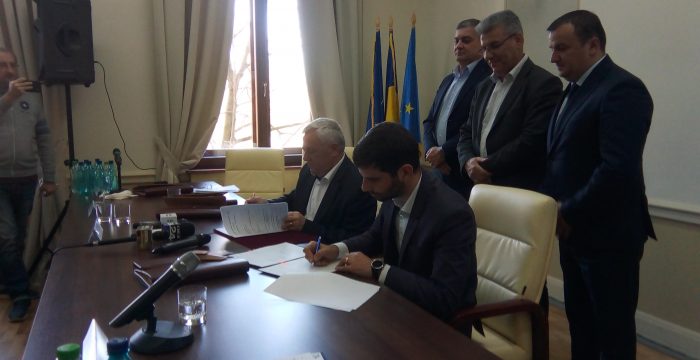 Semnarea contractului pentru lucrările de la Sânmihaiu Român