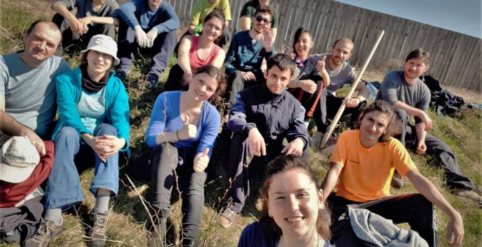 Voluntarii au plantat 200 de puieți în satul Dobrești