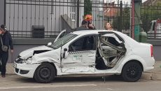 Accident la intersecția străzii Drubeta cu b-dul Liviu Rebreanu