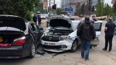 Accident între un BMW și o mașină a Poliției, la Timișoara