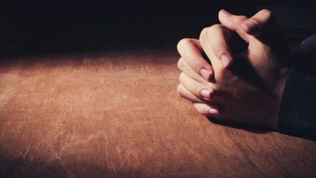 rugăciune în timpul întâlnirii